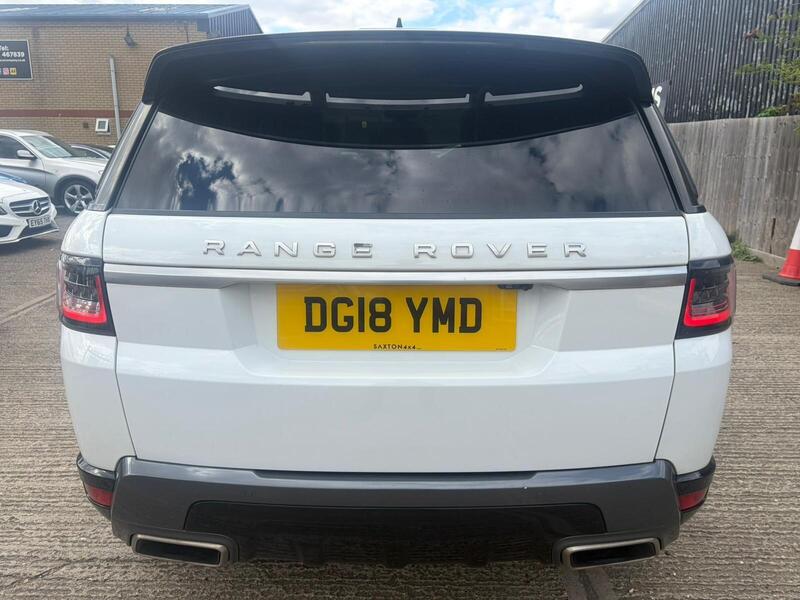 Land Rover Range Rover Sport view 4