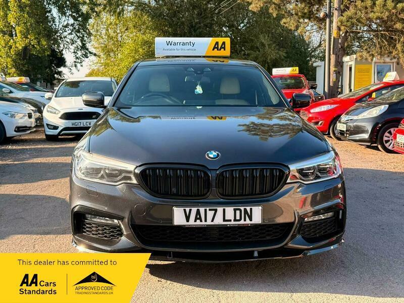 2017 BMW 5 Series 3.0 530d M Sport Auto Euro 6 (s/s) 4dr photo 4