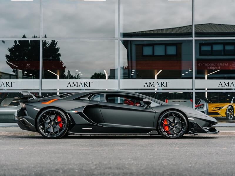 Lamborghini Aventador view 3