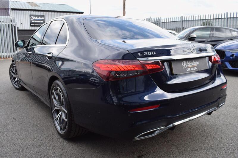 Mercedes-Benz E-Class view 5
