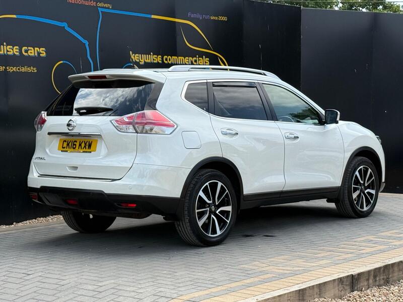 Nissan X-Trail view 5