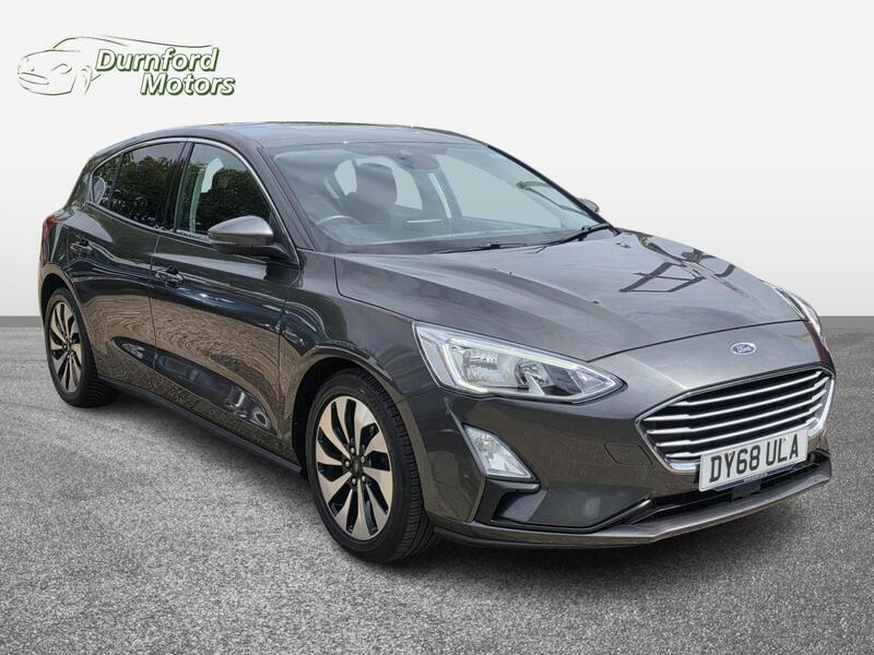 Ford Focus view 3