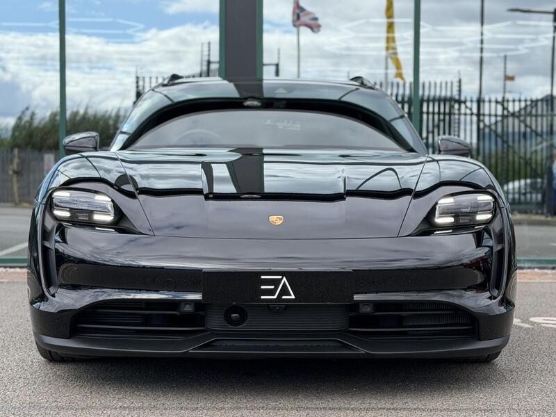 Porsche Taycan view 5