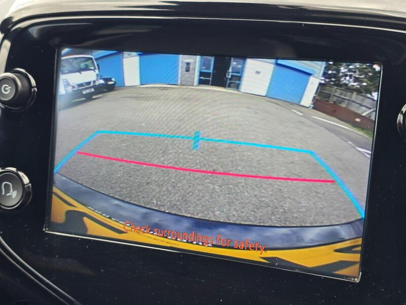 Toyota Aygo view 3