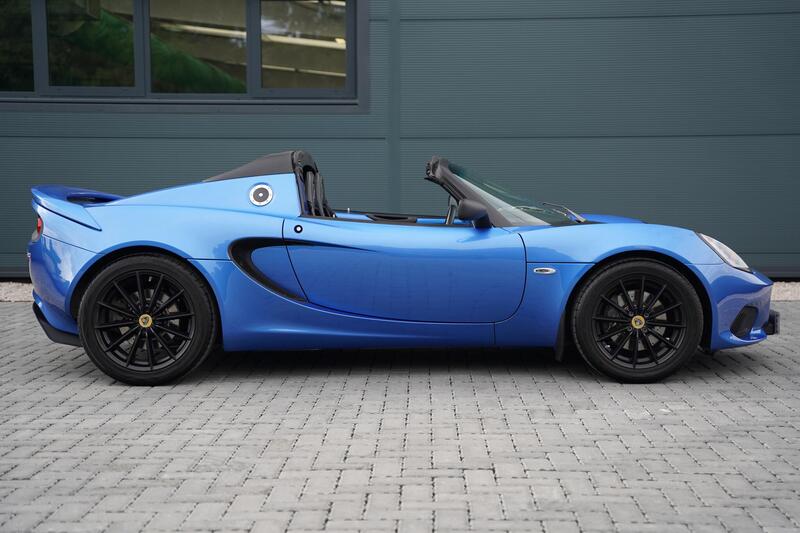 Lotus Elise view 3