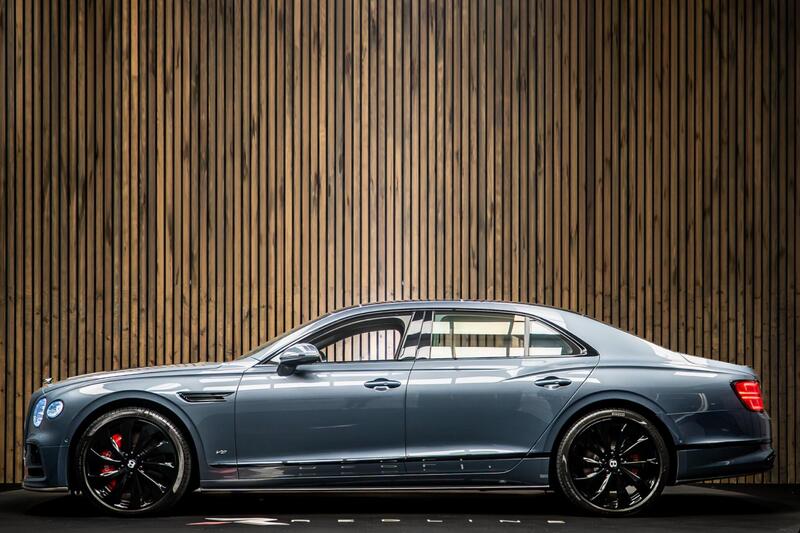 Bentley Flying Spur view 7