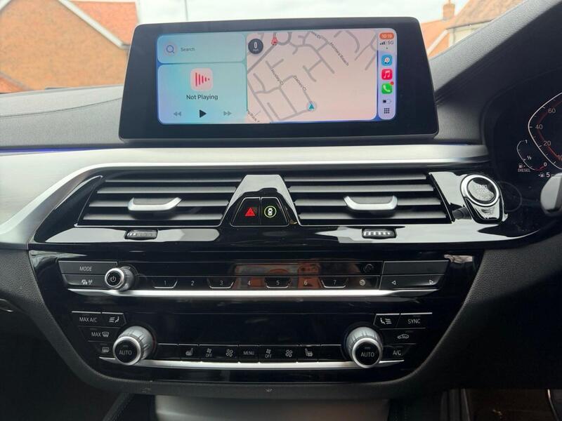 BMW 5 Series view 5