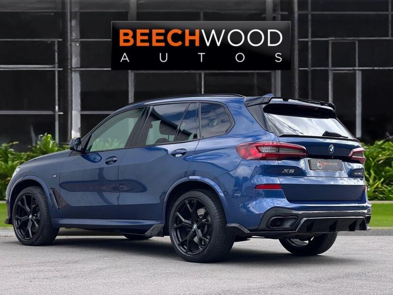 BMW X5 view 4