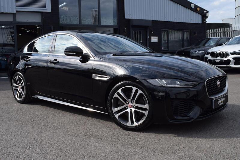 Jaguar Xe view 3