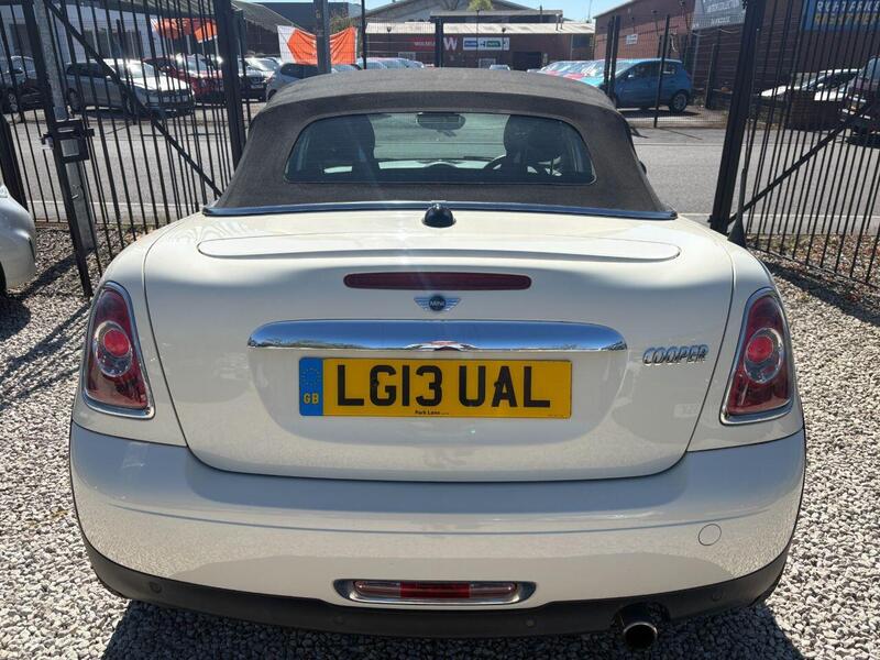 Mini Cooper view 5