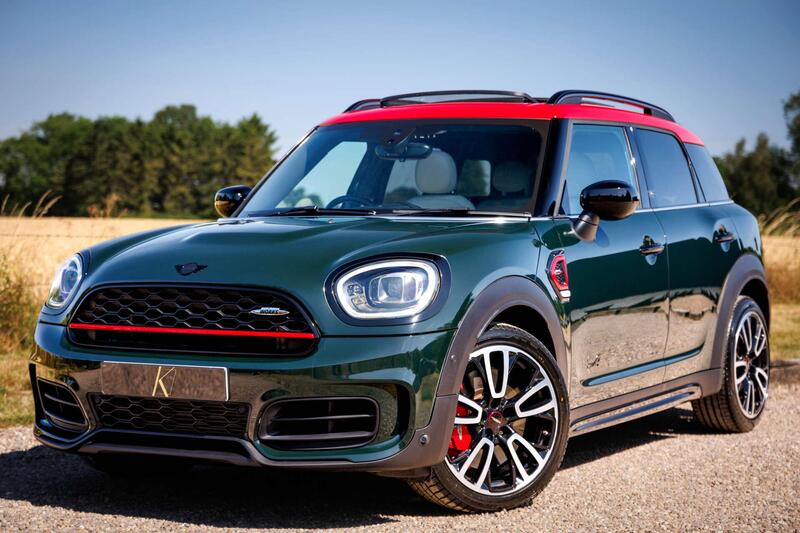 Mini Countryman view 2