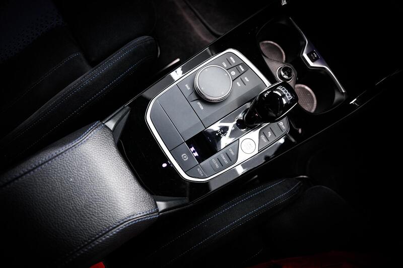 BMW 1 Series view 5