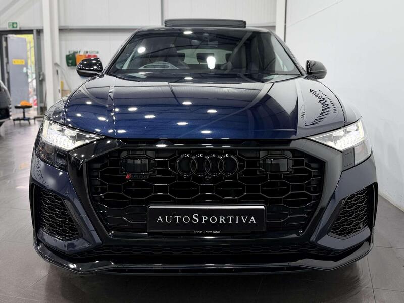 Audi Audi RSQ8 view 6