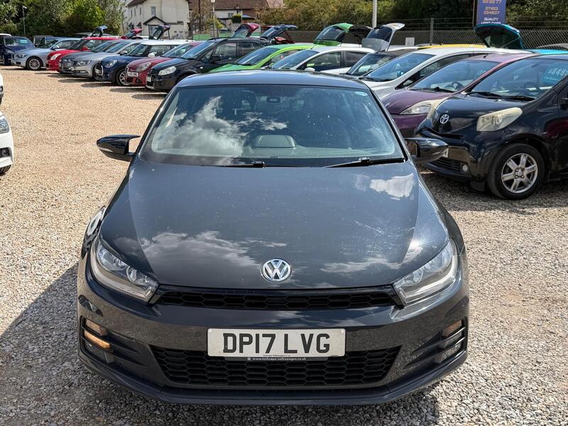 Volkswagen Scirocco view 3