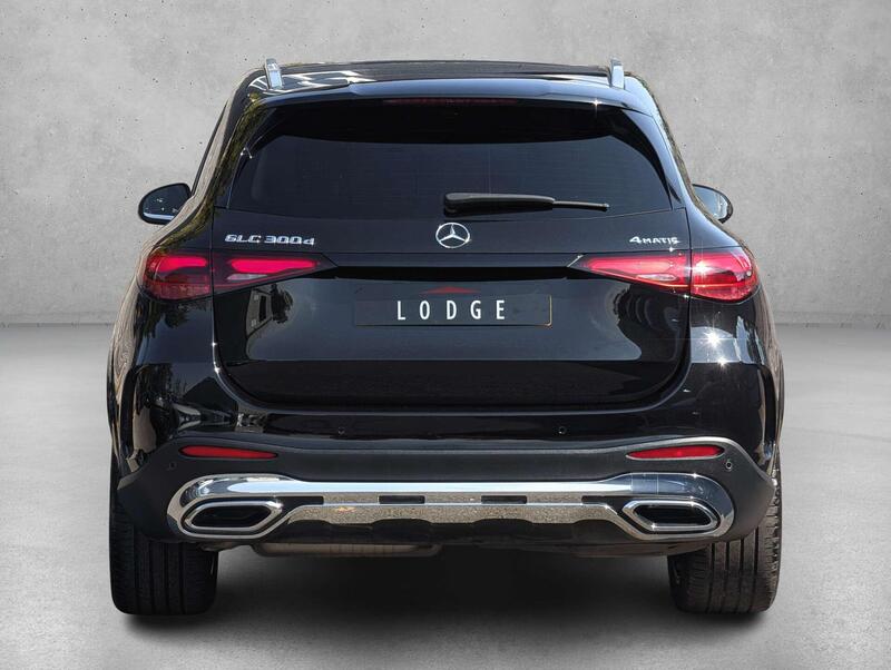 Mercedes-Benz GLC view 5