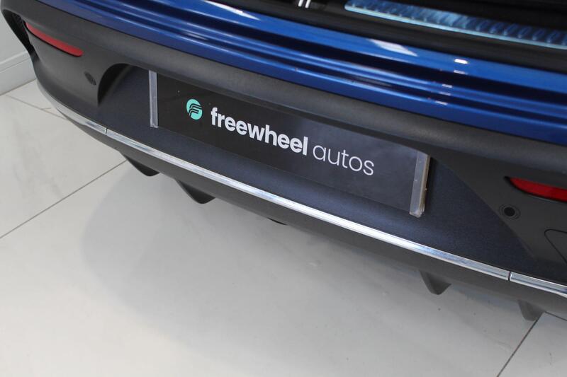 2022 Mercedes-Benz EQC in Blue — image 37 of 100