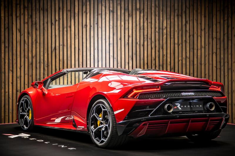 Lamborghini Huracan view 3