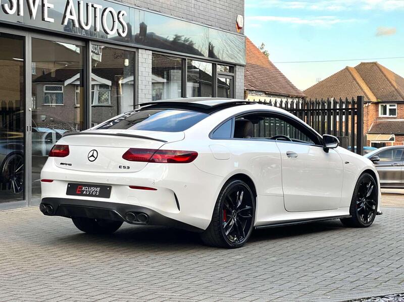 Mercedes-Benz E-Class view 55