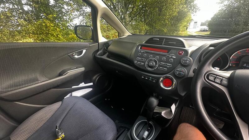 2012 Honda Jazz — photo 15