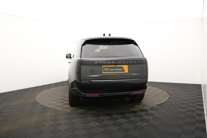 Land Rover Range Rover view 5