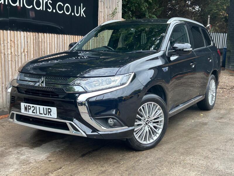 Mitsubishi Outlander view 5