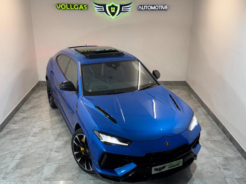 Lamborghini Urus main image