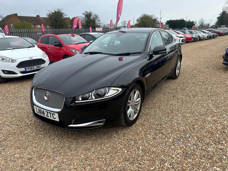 Jaguar XF view 6