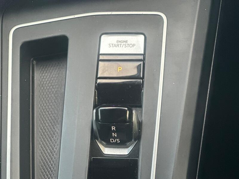 Volkswagen Golf view 49