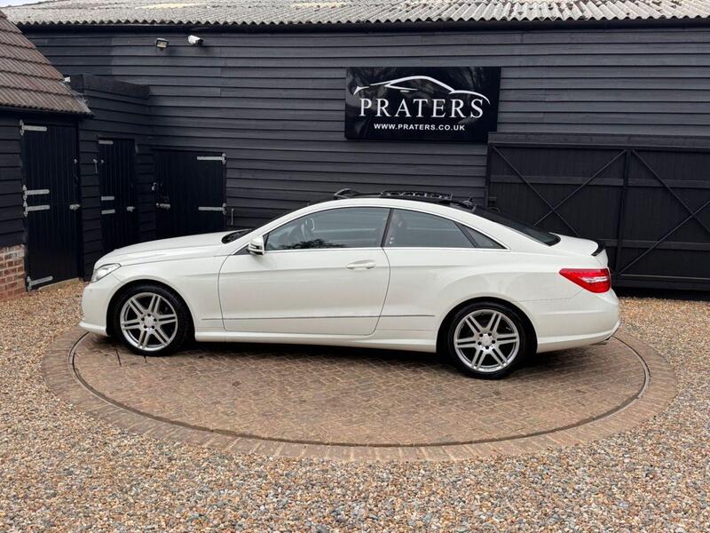 Mercedes-Benz E-Class view 6
