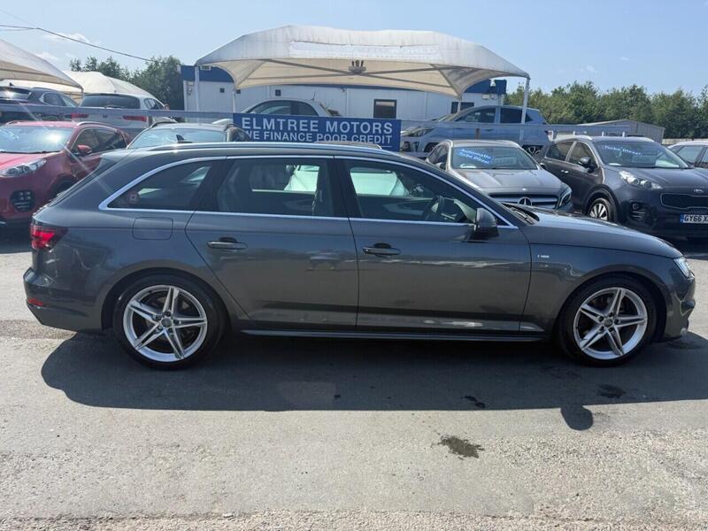 Audi A4 view 3