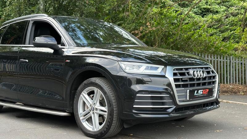 Audi Audi Q5 view 6