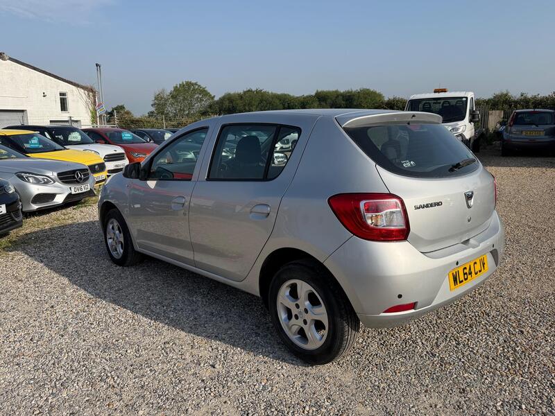 Dacia Sandero view 7