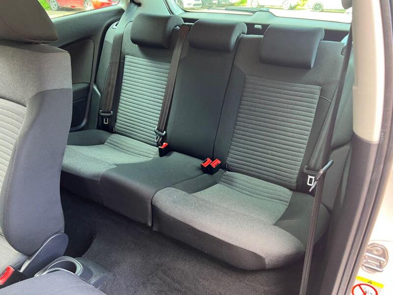 Volkswagen Polo view 13
