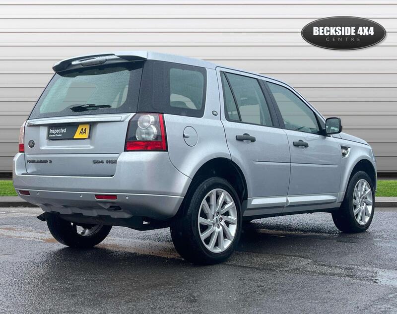 Land Rover Freelander 2 view 3
