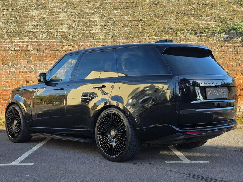 Land Rover Range Rover view 3