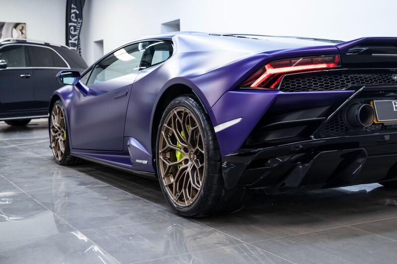 Lamborghini Huracan view 3