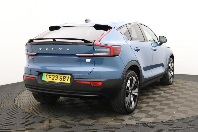 Volvo C40 view 4