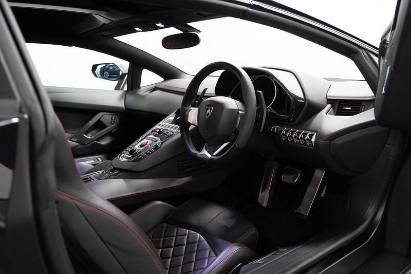Lamborghini Aventador view 6