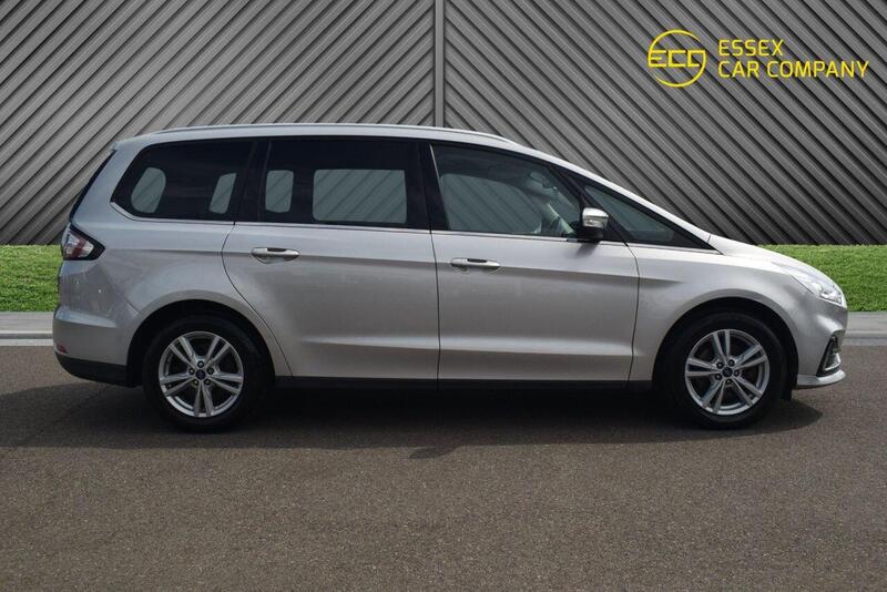 Ford Galaxy view 7