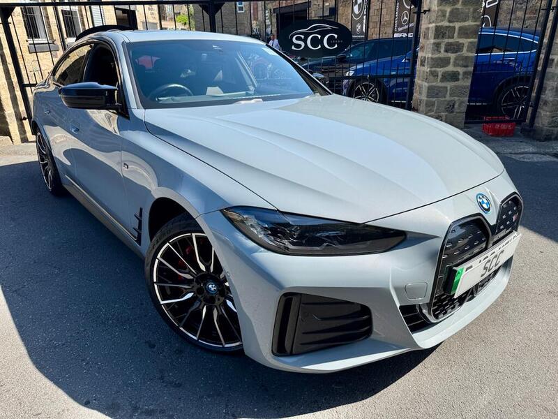 BMW I4 view 3