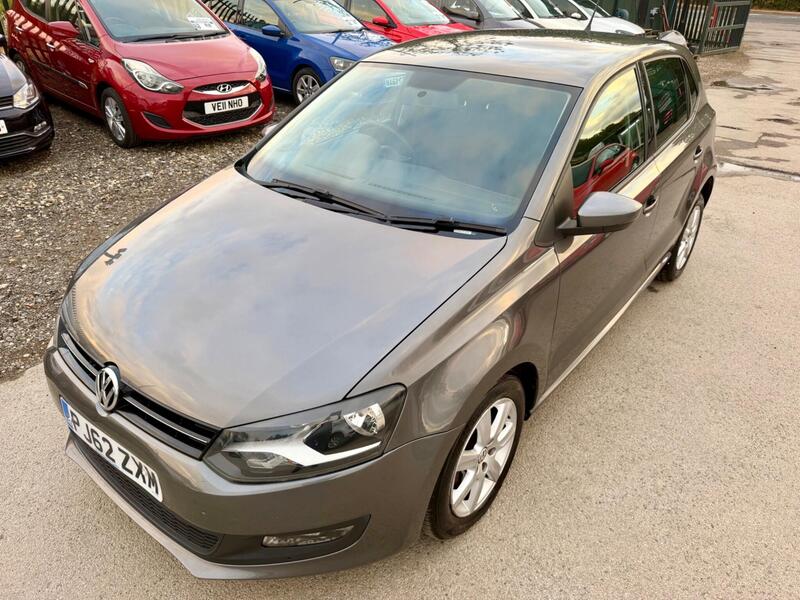 Volkswagen Polo view 4