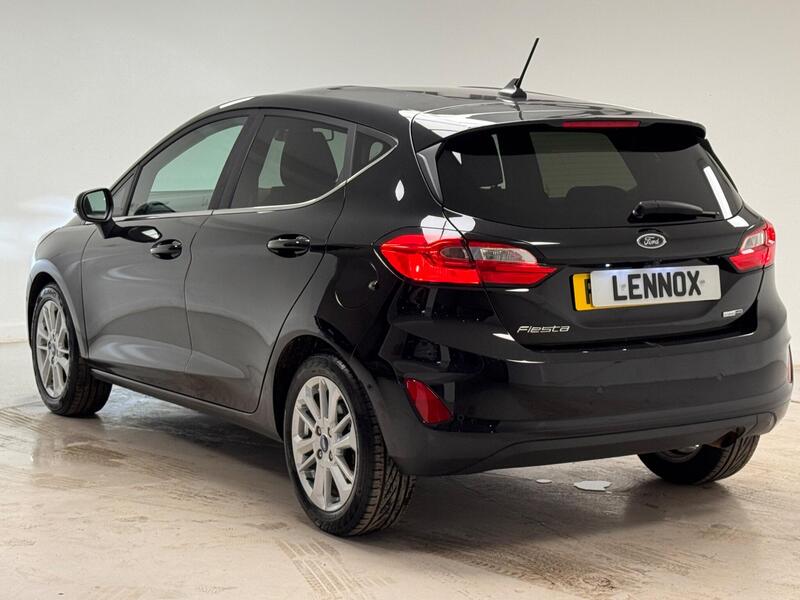 Ford Fiesta view 4