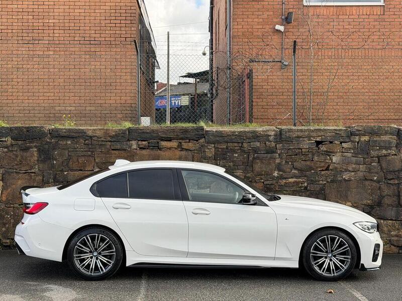 BMW 3 Series view 7