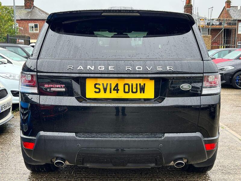Land Rover Range Rover Sport view 4
