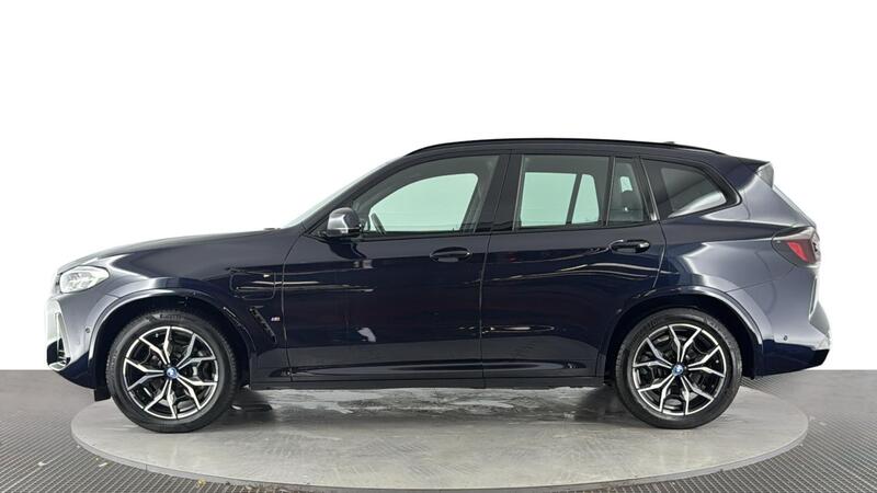 BMW X3 view 7