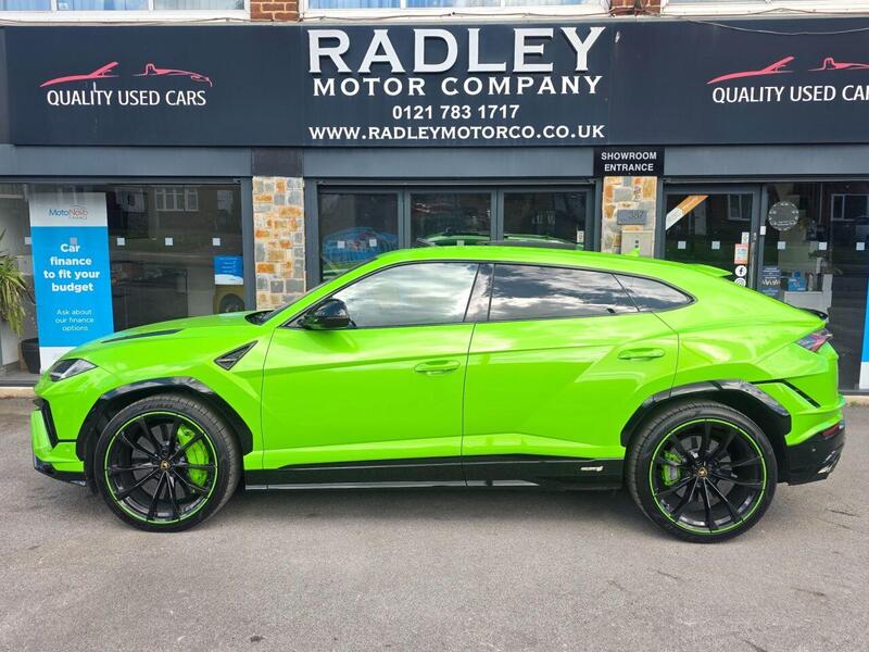 Lamborghini Urus view 2