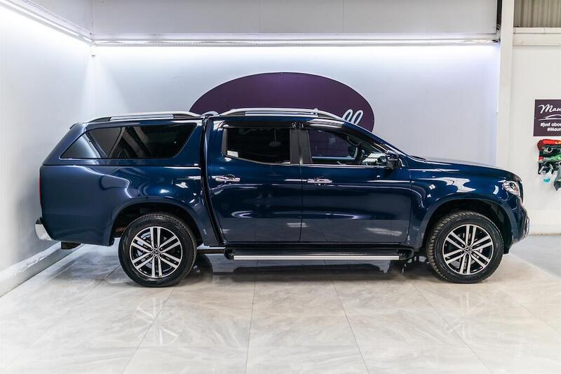 Mercedes-Benz X Class view 2