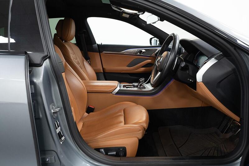 BMW 8 Series Gran Coupe view 3