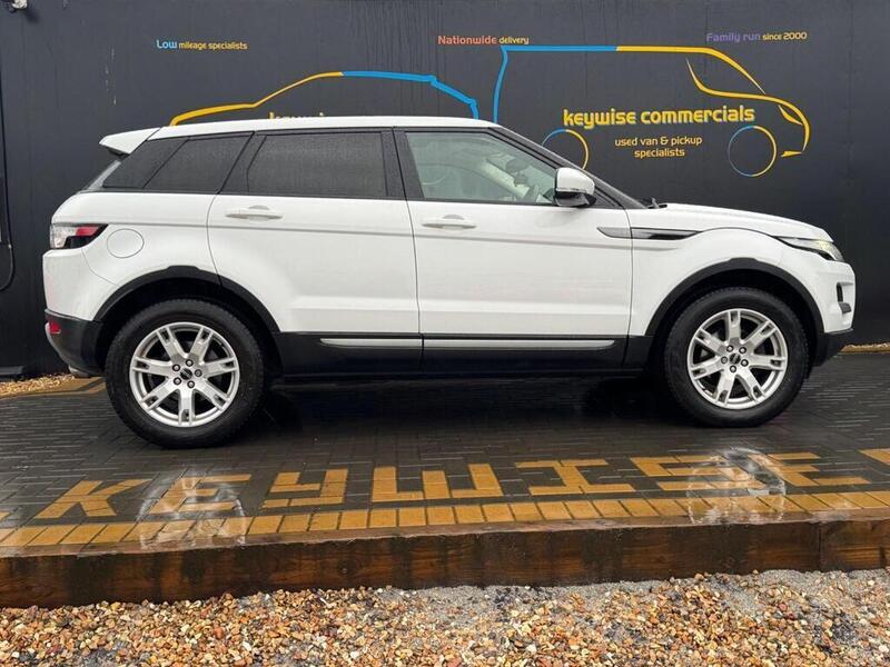 Land Rover Range Rover Evoque view 6