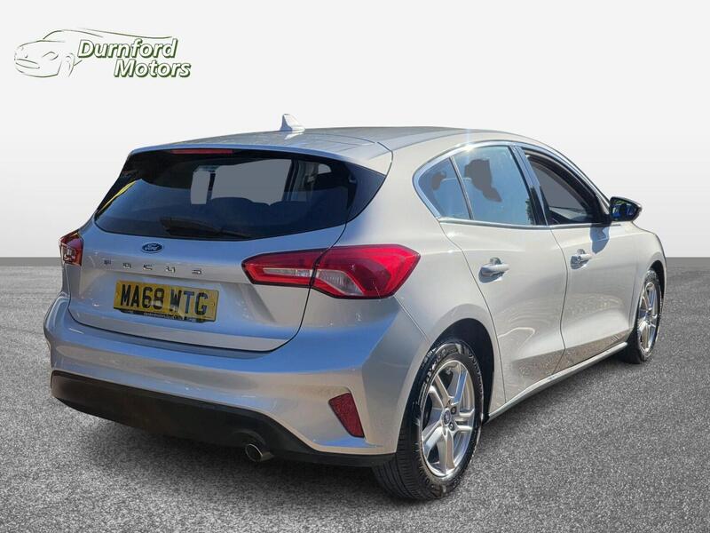 Ford Focus view 4